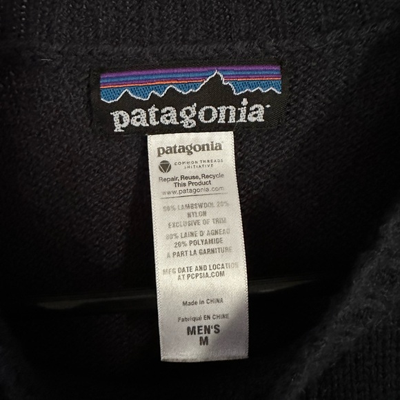 Patagonia Sweater - Picture 2 of 10